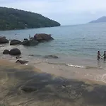 Casa rústica em meio da natureza próximo a praia/trilhas/cachoeira