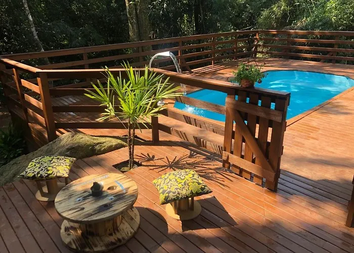 Casa rústica em meio da natureza próximo a praia/trilhas/cachoeira